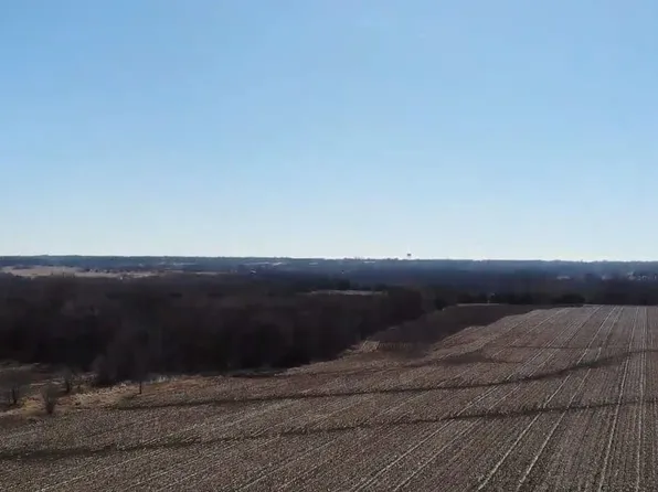 499-699 W 125th St, Carbondale, KS 66414