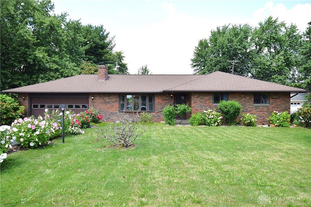 68 Kinsey Rd, Xenia, OH 45385 MLS 915589 Zillow
