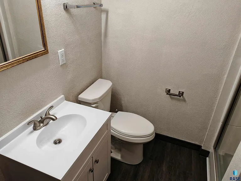 4504 S Cliff Ave — Photo 13