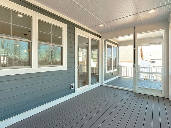 Rear porch similar to picture