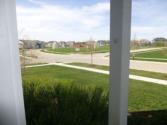 5th image of 2500 Dogwood Dr