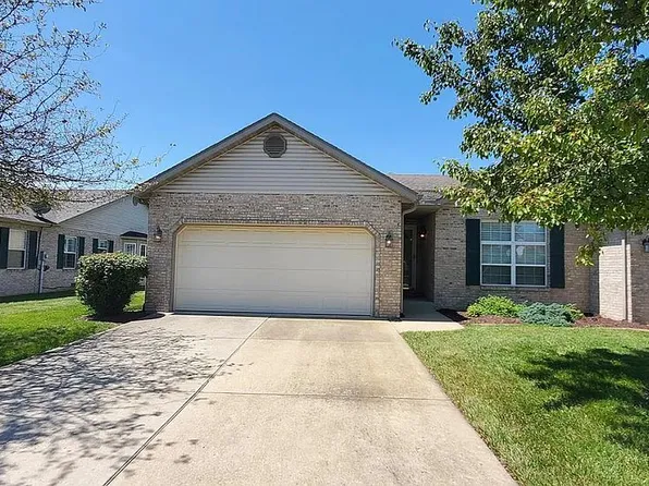 4557 Elk Meadows Ln, Smithton, IL 62285