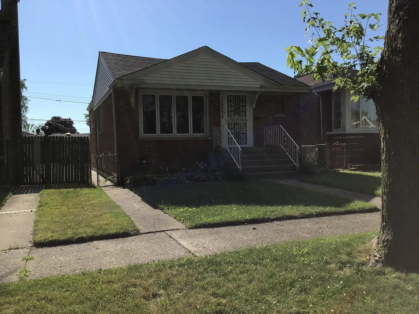 14524 S Union Ave photo 1