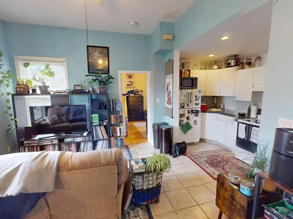 28 Academy Hill Rd APT 1R, Brighton, MA 02135