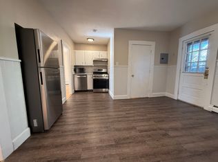 3 Gerrish Pl #9, Salem, MA 01970