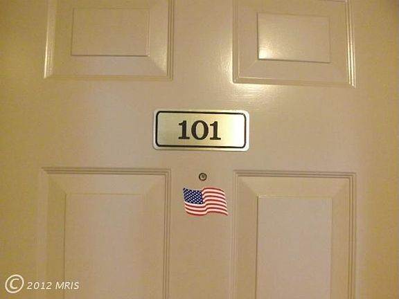 2nd image of 9716 Lake Pointe Ct APT 101