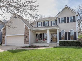 120 SE Battery Point, Lees Summit, MO 64063