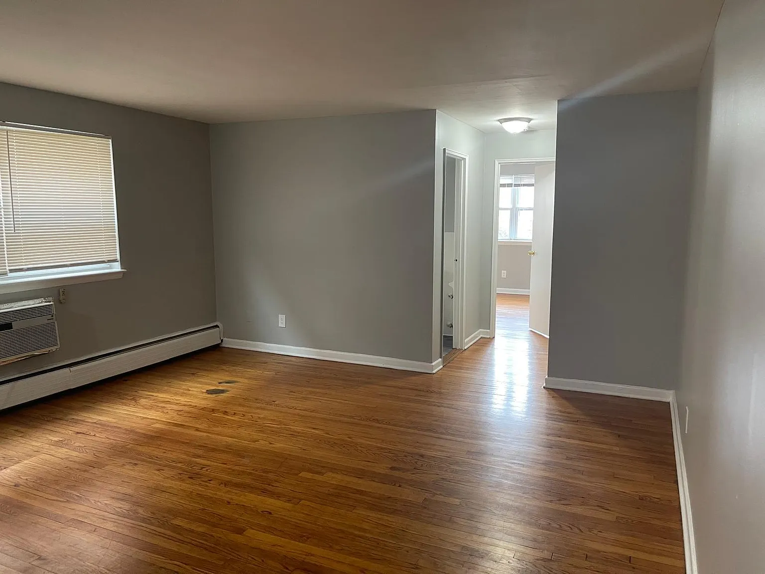 1 bed, $1,150 — Photo 2