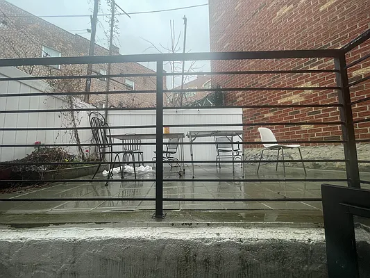 Rented by Sterling Realty Solution Inc | media 16