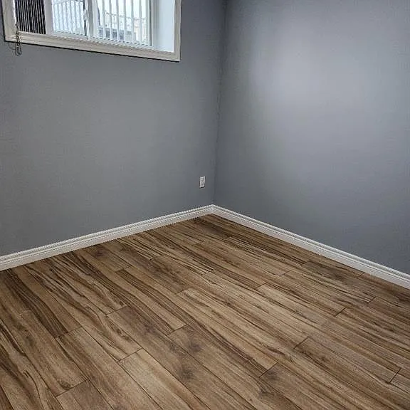 839 Assumption St #4 — Photo 10