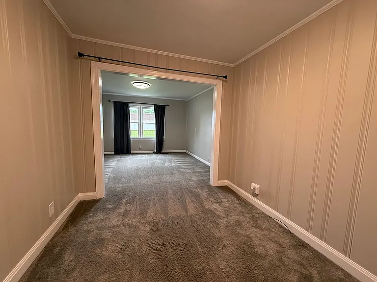 1106 Poplar Ave — Photo 9
