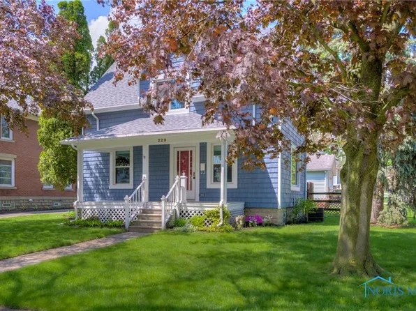229 E Harrison St, Maumee, OH 43537