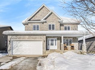 69 S Indian Dr, Limoges, ON K0A2M0