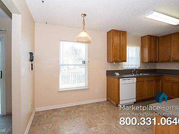 4th image of 14197 W Crestwick Dr