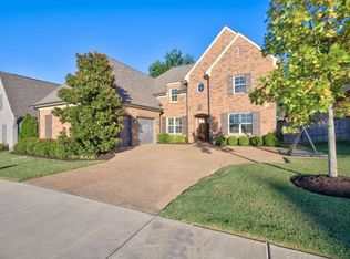 3474 Village Cross Ln, Collierville, TN 38017