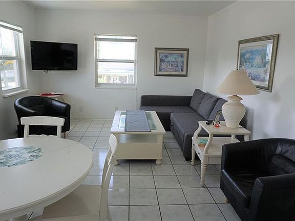 5th image of 741 Bayshore Dr #35N