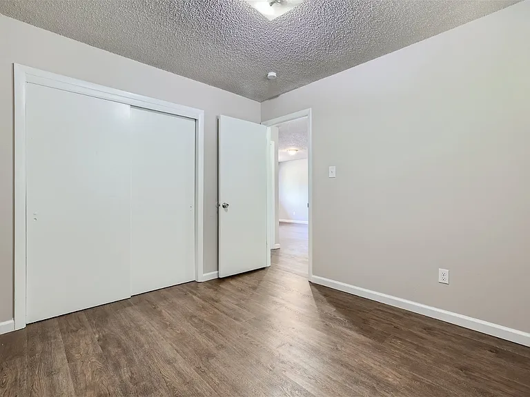 330 Gahart Dr #1 — Photo 7