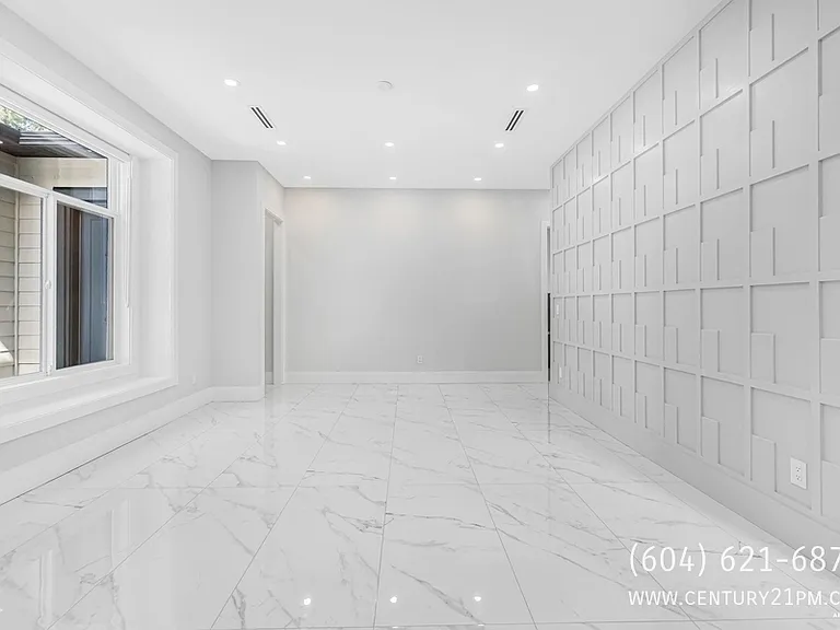 20264 27a Ave #UPPER — Photo 10