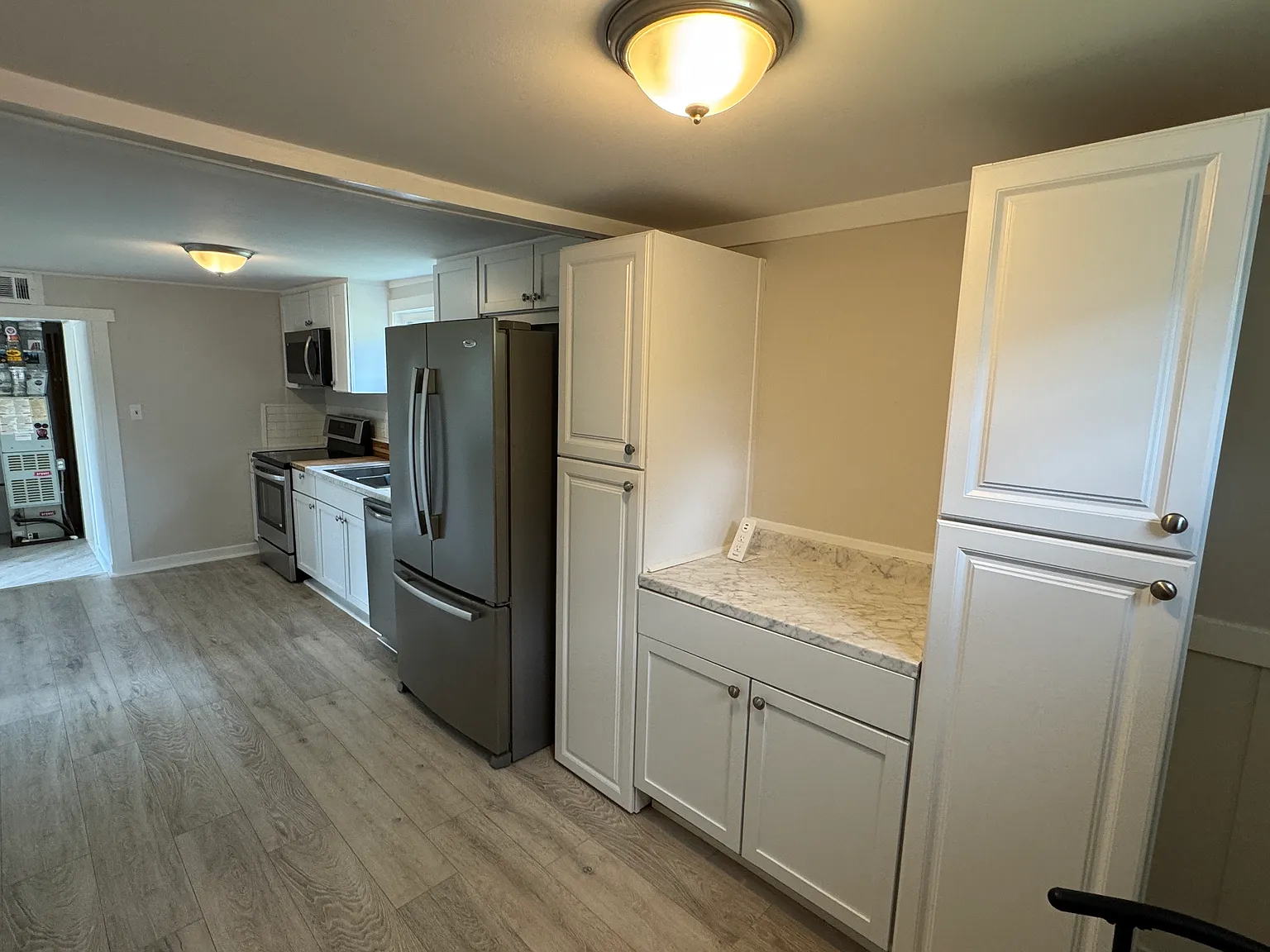 2 bed, 700 sqft, $1,500 — Photo 4