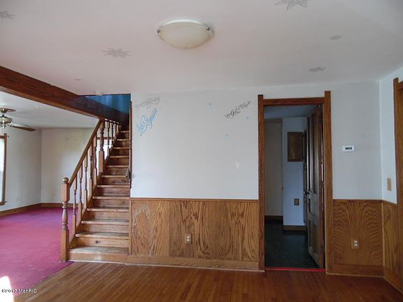 2nd image of 9028 School St