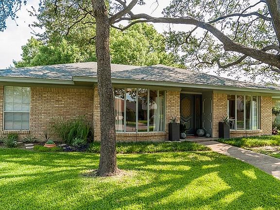 4th image of 3121 Berrymeade Ln