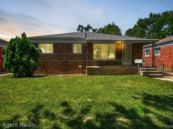 23303 Teppert Ave, Eastpointe, MI 48021