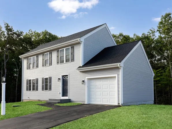 4 Lady Bug Ln, Plymouth, MA 02360