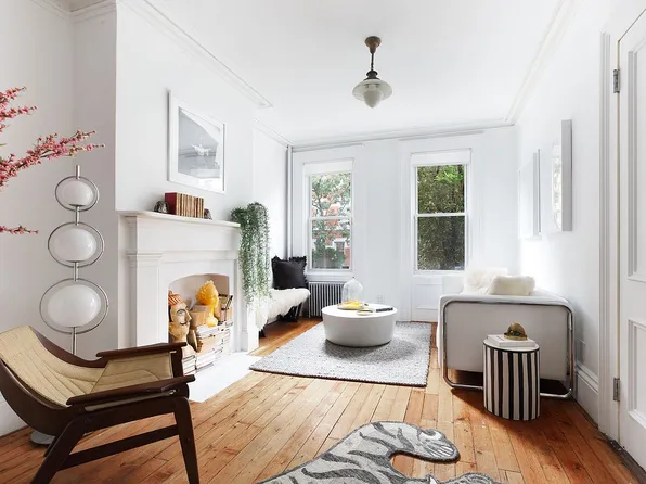 103 N 8th St #1, Brooklyn, NY 11249
