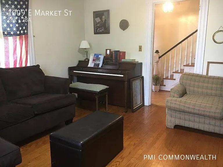 1009 Market St E — Photo 12