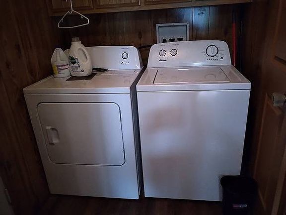 5th image of 155 Bay Ct