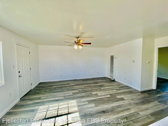 2nd image of 3524 45th St