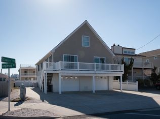 420 W Cherry Ave, Wildwood, NJ 08260