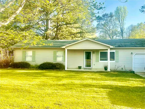 64 Davis Ln, Florence, AL 35634