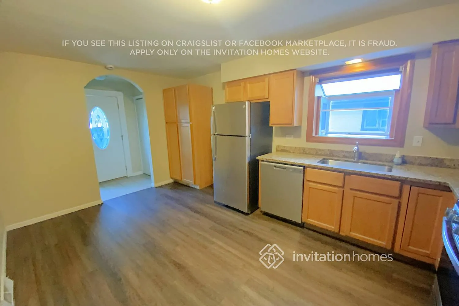 26W257 Harrison Ave Winfield, IL 60190 — Photo 4