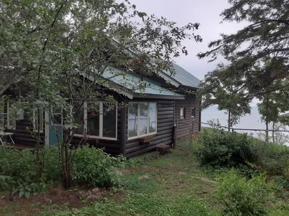 E1366 Lake Rd, Ironwood, MI 49938