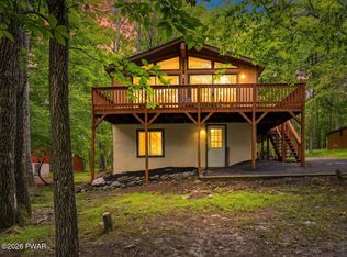 105 Doe Loop, Bushkill, PA 18324