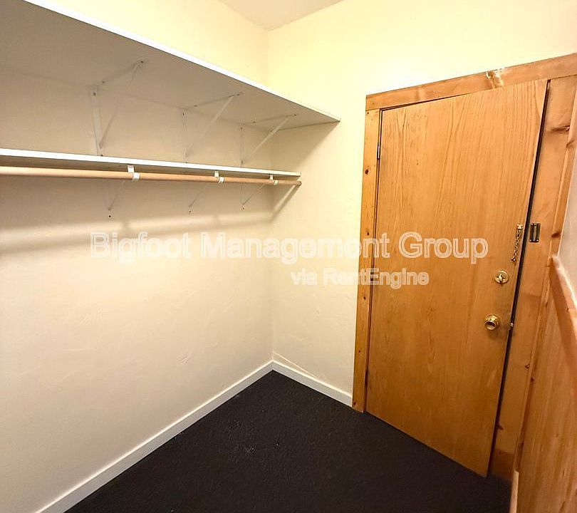 2nd image of 311 S Main St #2