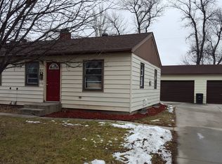 1817 7th Ave S, Fargo, ND 58103