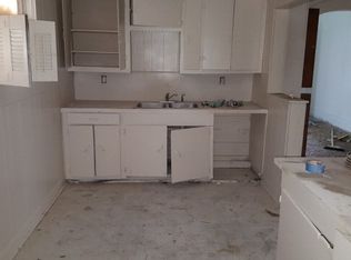 2911 34th St, Port Arthur, TX 77642