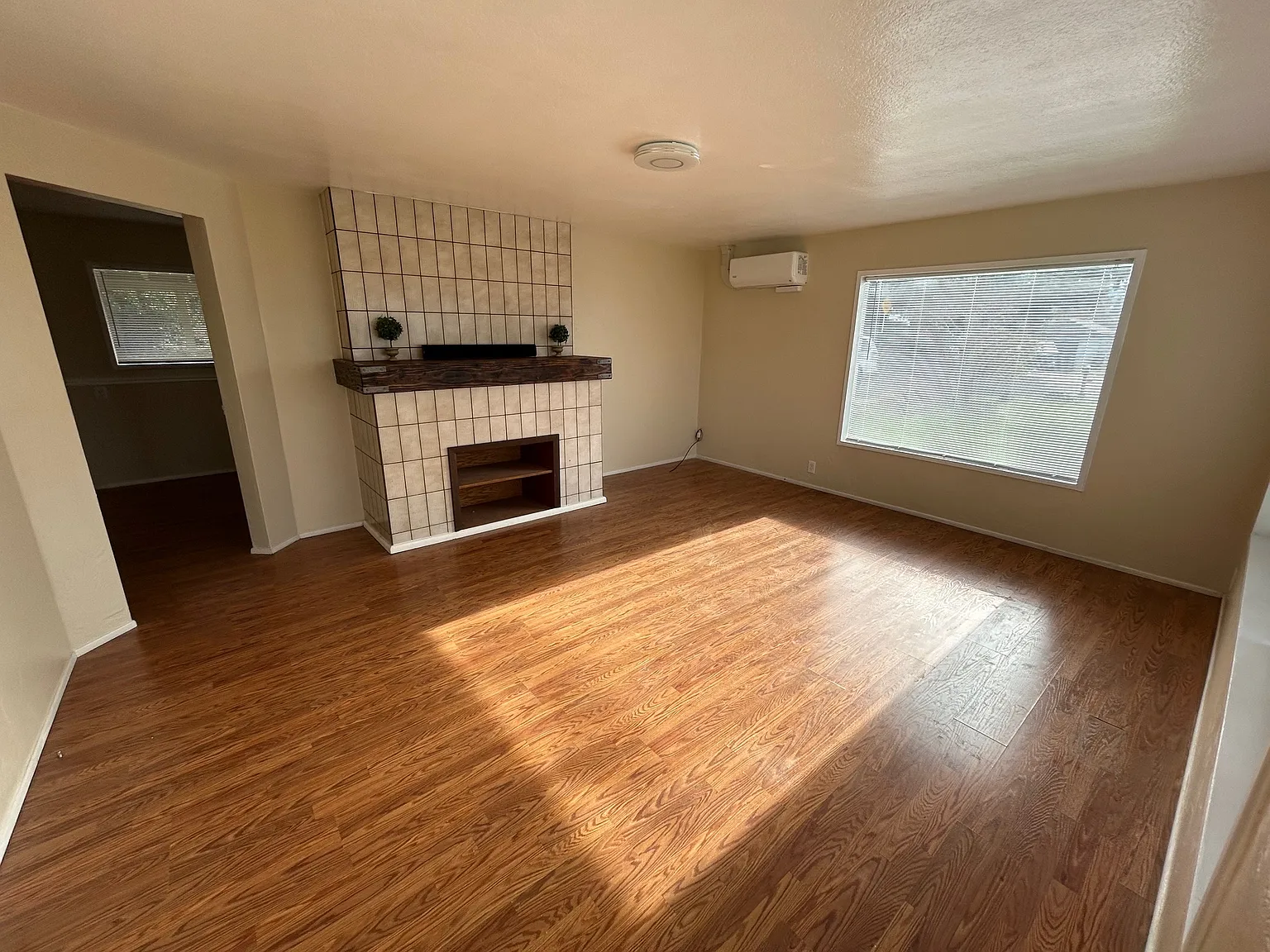 1919 NW Kline St — Photo 2