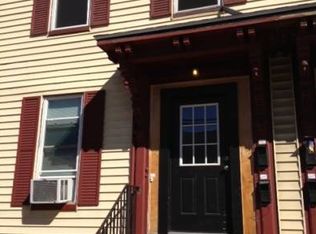 481 Maple St, Manchester, NH 03104