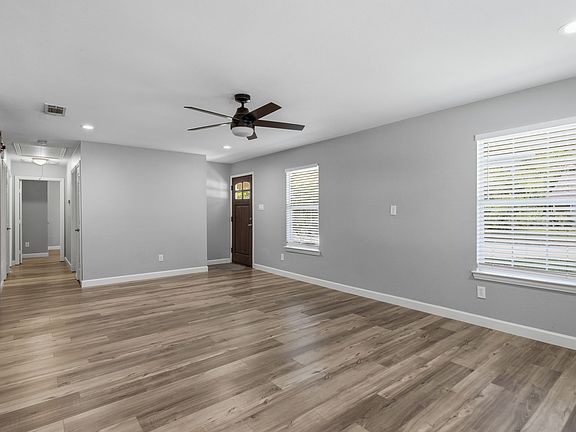 5th image of 1000 W White Ave