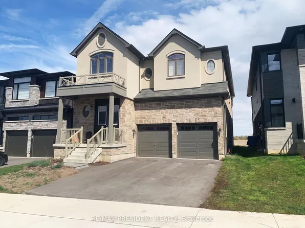 106 Greenwich Ave, Hamilton, ON L8J 0L6