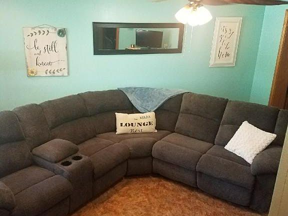 2nd image of 206 Glissade Dr