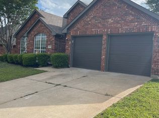 6615 Tabor Dr, Arlington, TX 76002