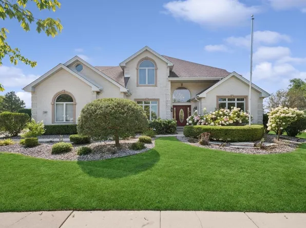 11767 Coquille Dr, Frankfort, IL 60423