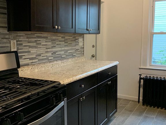 3rd image of 22 Ford Ave