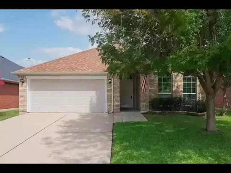 10428 Jaybird Dr — Photo 7