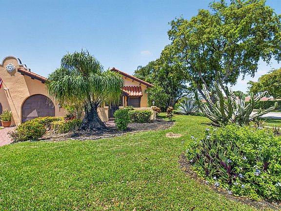 2nd image of 13653 Cortez Drive