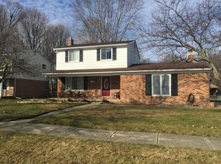 32845 Redbud Pkwy, Chesterfield, MI 48047